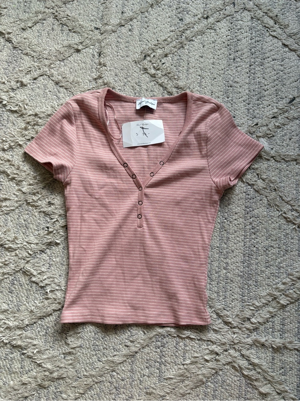 NWT hazel boutique Ribbed Button-Front Short Sleeve Top - Blush Pink